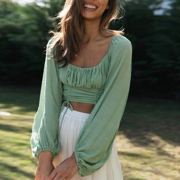 Tops - Bishop long sleeve crop top boho green shirred